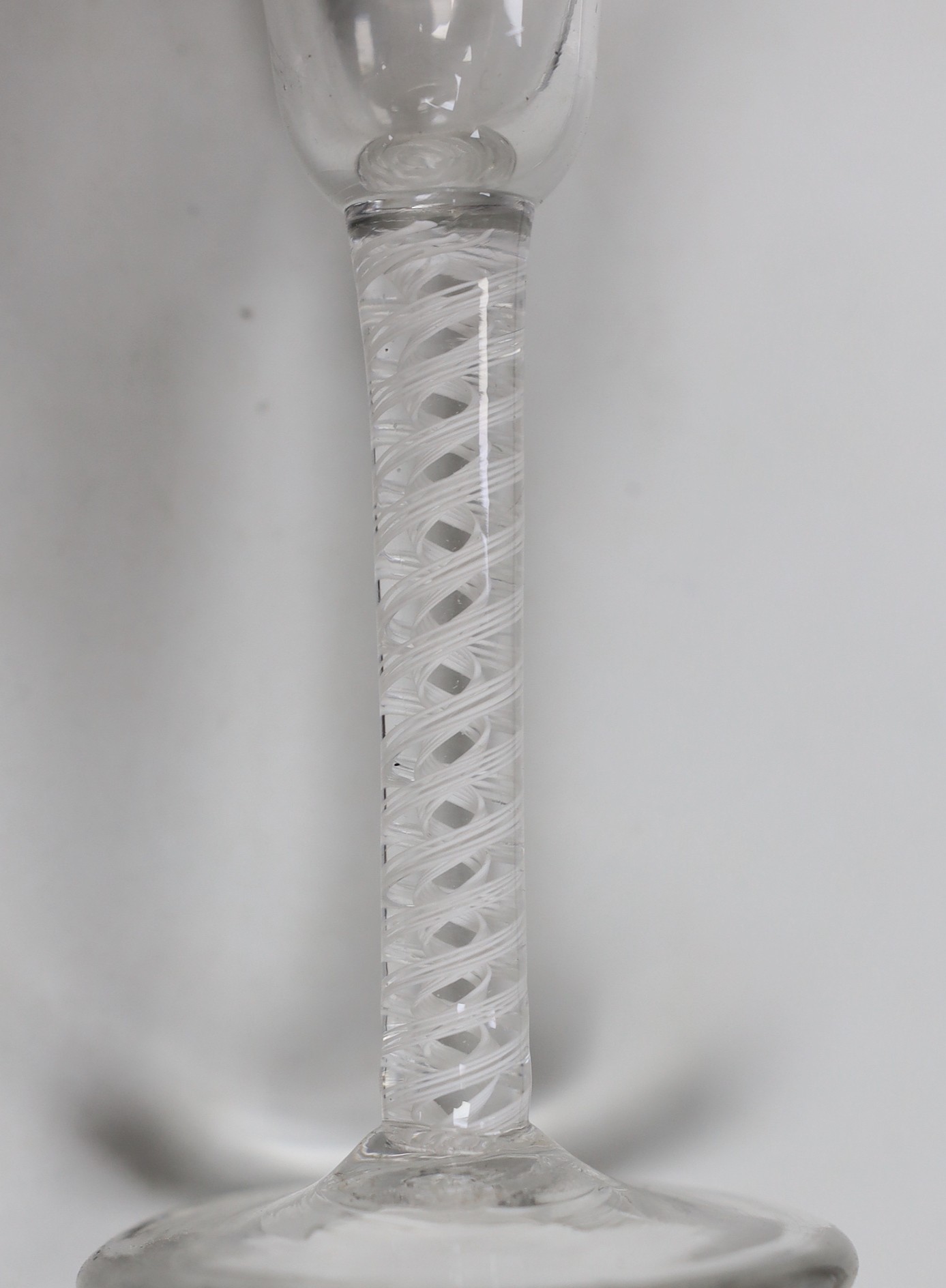 A George III DSOT stem wine glass, 15cm